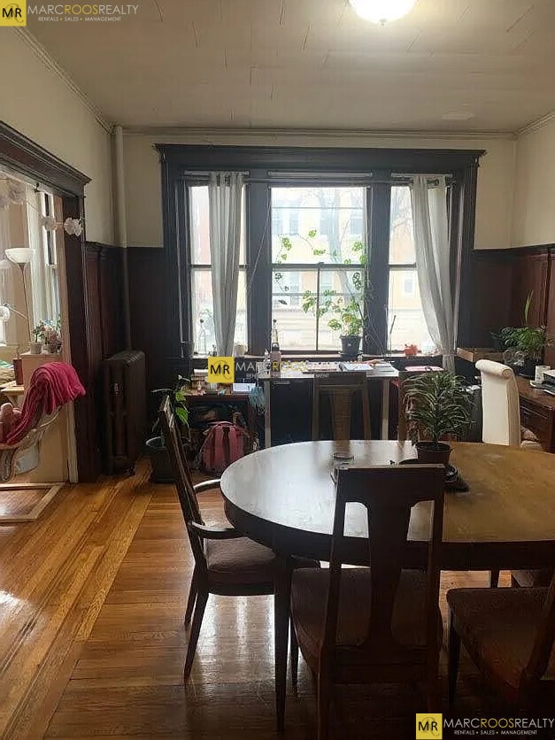 Photo - 12 Euston St Unit 1