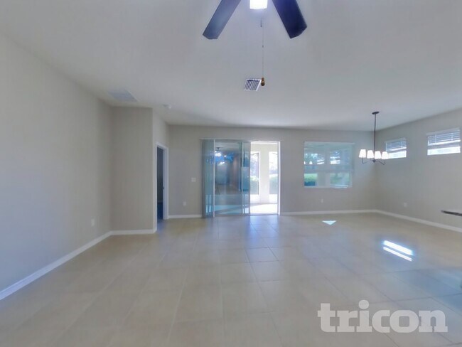 17719 Garsalaso Cir