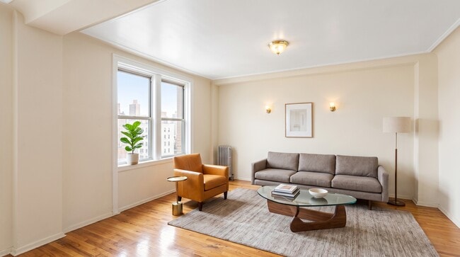 3657 Broadway