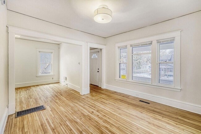 Photo - 3014 N Humboldt Ave