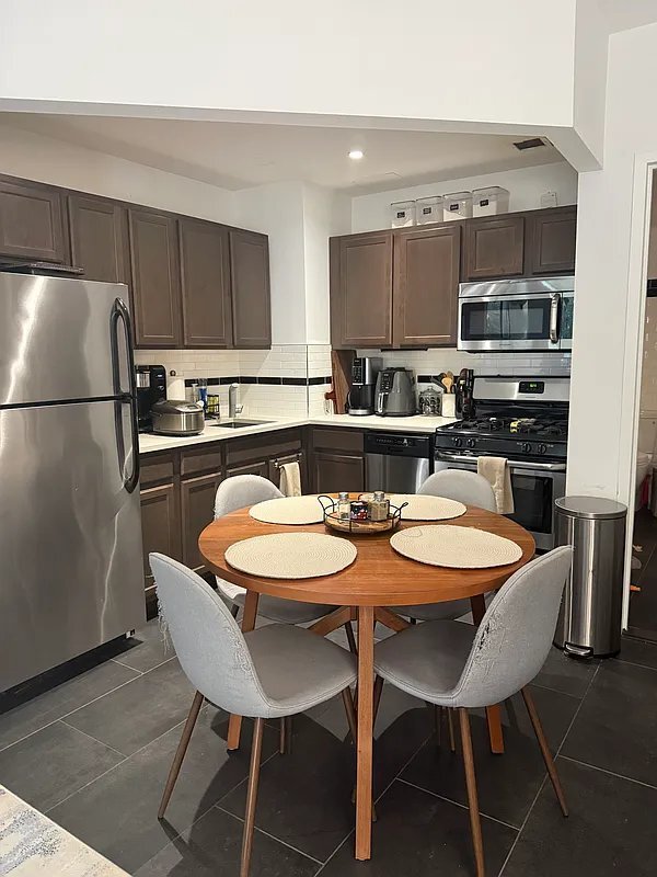 Photo - 164 Attorney St Unit 401