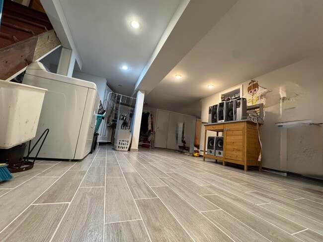 Photo - 8906 Tonnelle Ave