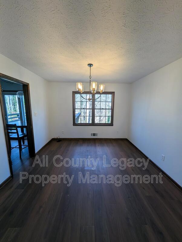 Photo - 3787 Etna Dr