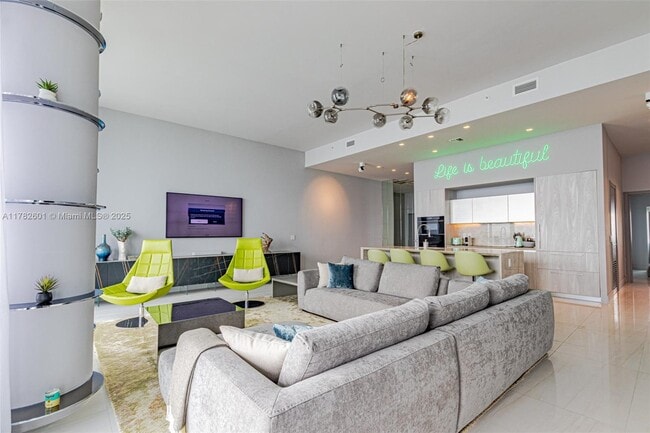 Photo - 480 NE 31st Condo Unit # PH5002