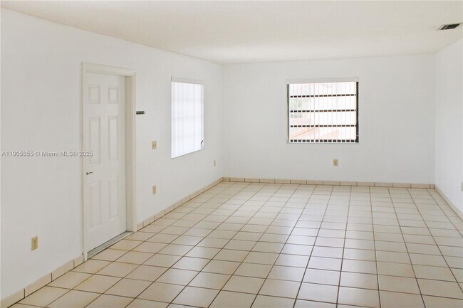 Photo - 8867 SW 36th St Unit 8867