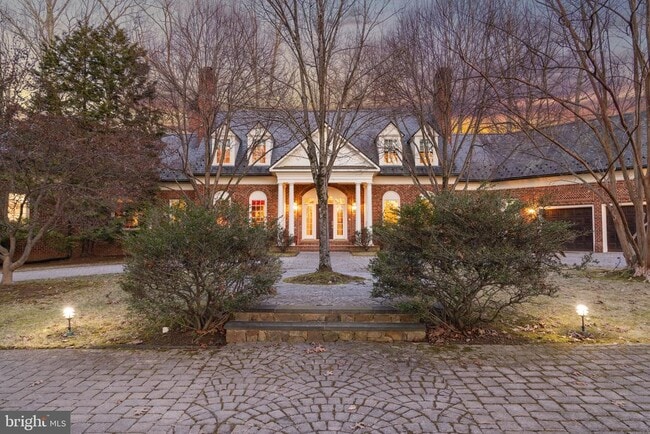 Photo - 8541 Old Dominion Dr