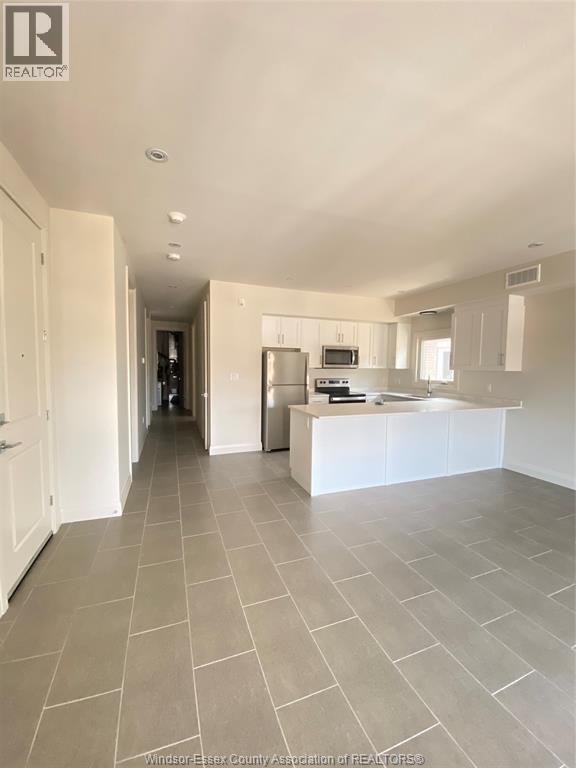 Photo - 233 Watson Ave Unité 305