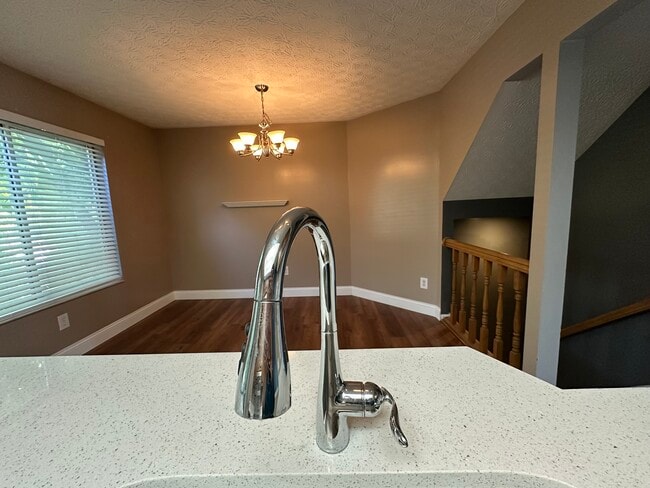 Photo - 7043 Muirfield Dr