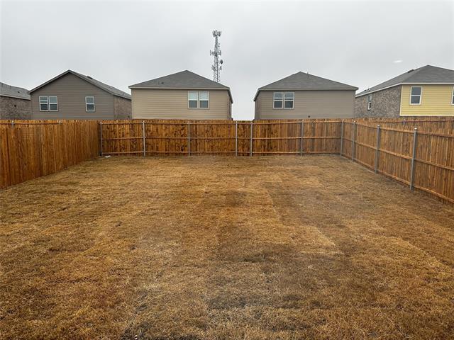 Photo - 320 Glenwick Ln