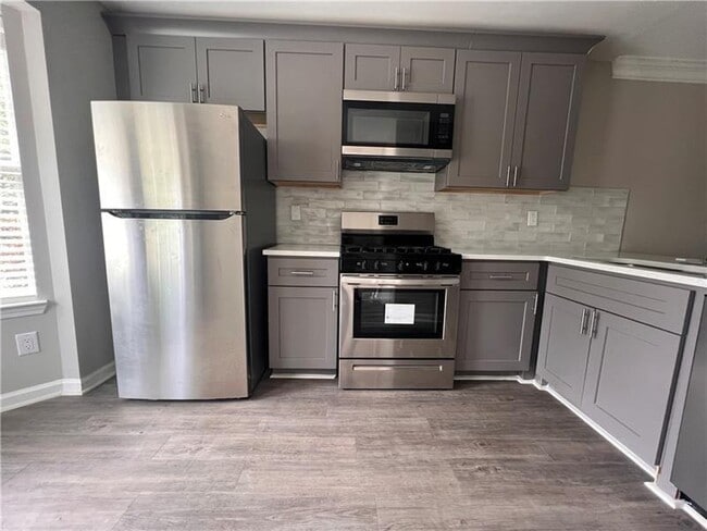 Photo - 1019 Plantation Way