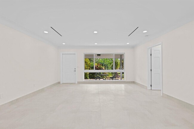 Photo - Southeast 7th Avenue, Pompano Beach, FL 33060 - 3 BR 3 BA house