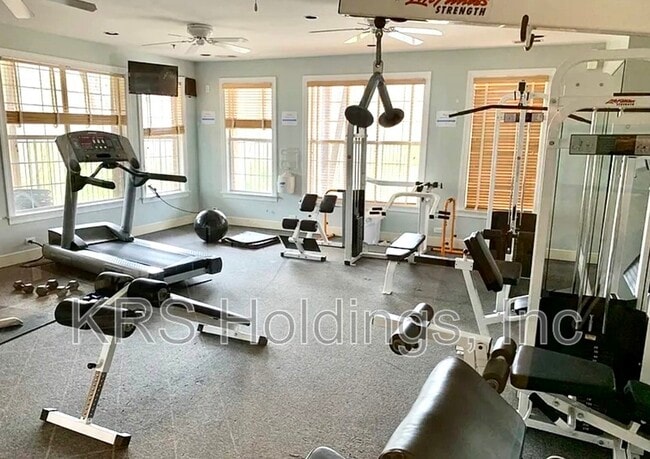 Photo - 310 Riverbend Dr Unit 2E