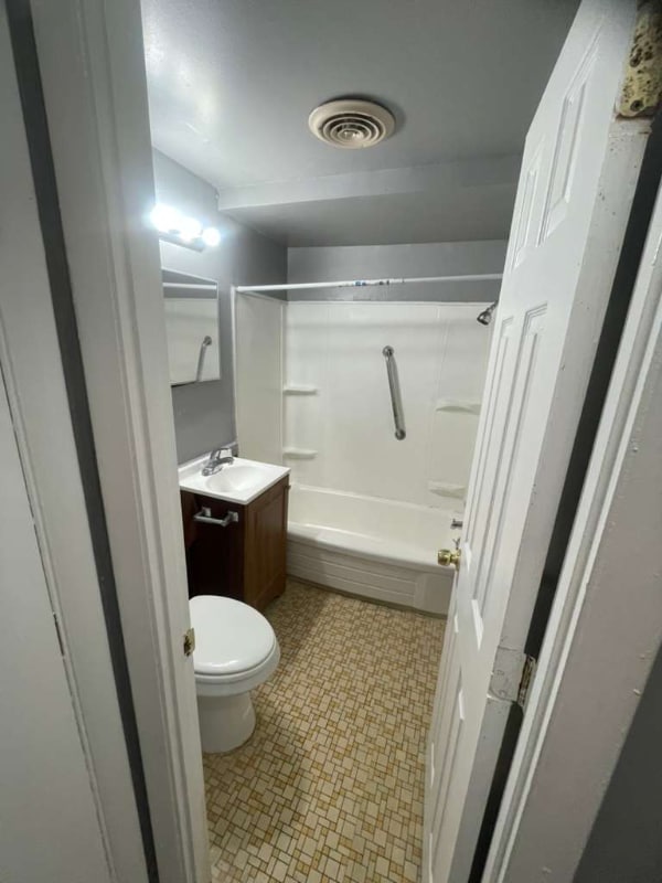 Photo - 15112 Euclid Ave Unit 102