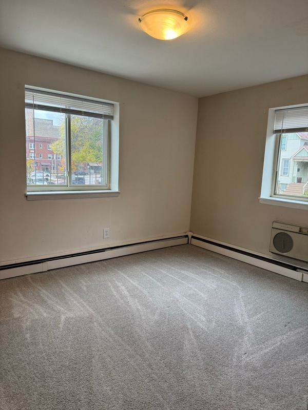 Photo - 2131 N Summit Ave Unidad 104