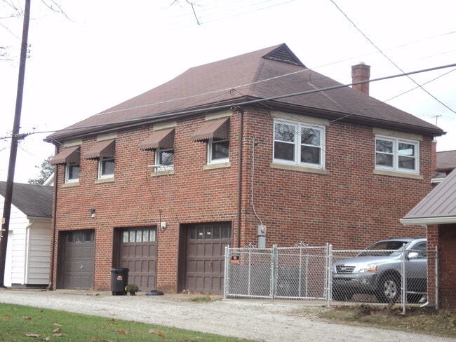 Photo - 803 Jefferson Ave Unit 803 Rear Jefferson Avenue