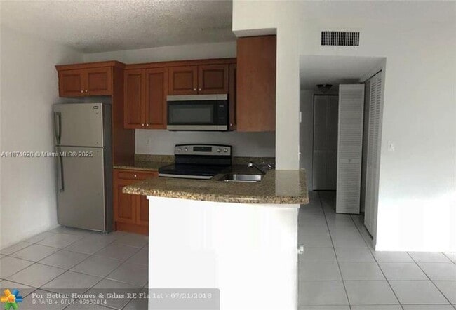 Photo - 11449 NW 42nd St Unit 11449