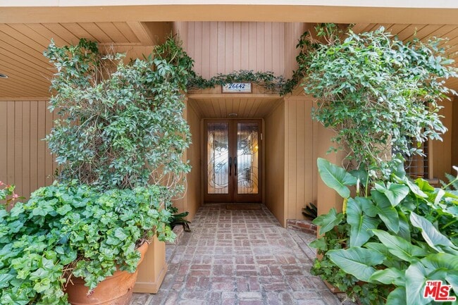 Photo - 26642 Latigo Shore Dr