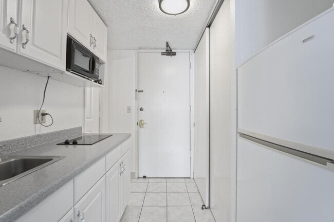 Photo - 445 Seaside Ave