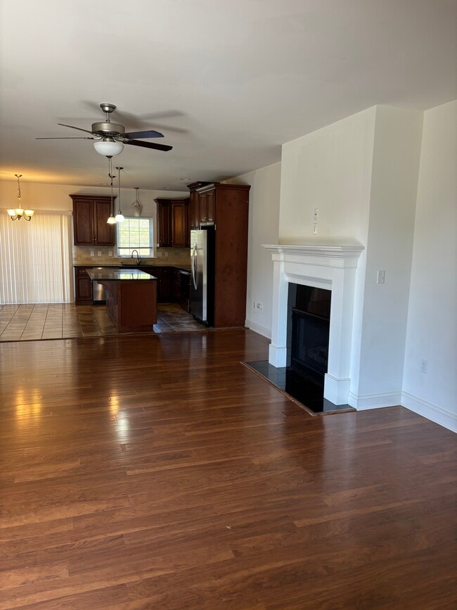 Photo - 177 W Charlotte St