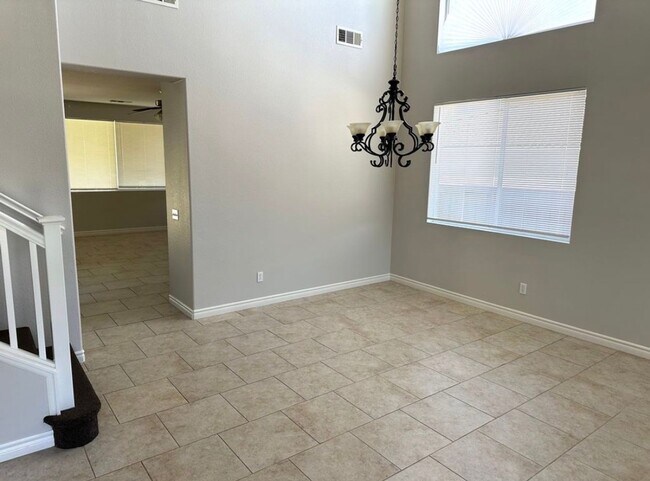 Photo - 29121 Shadow Hills St