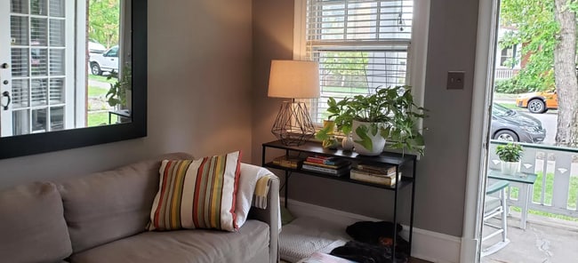 Photo - 3322 Stuart Ave Unit 3322 Stuart Avenue #1