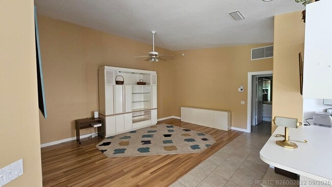 Photo - 7960 SE Peppercorn Ct