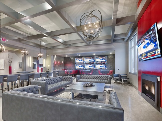 Photo - Southgate Middletown