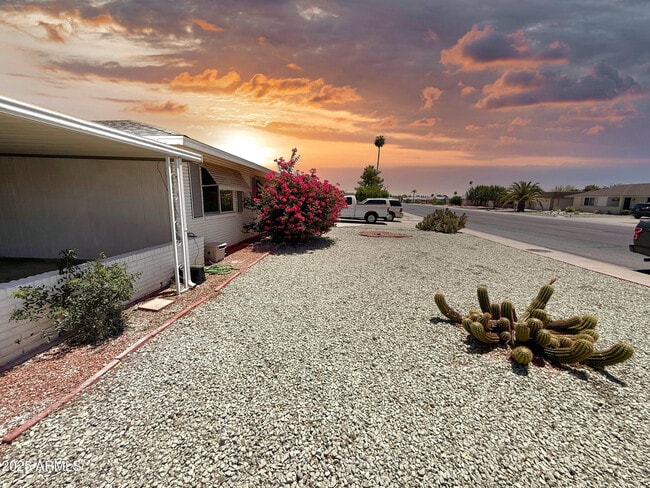 Photo - 10126 W Burns Dr