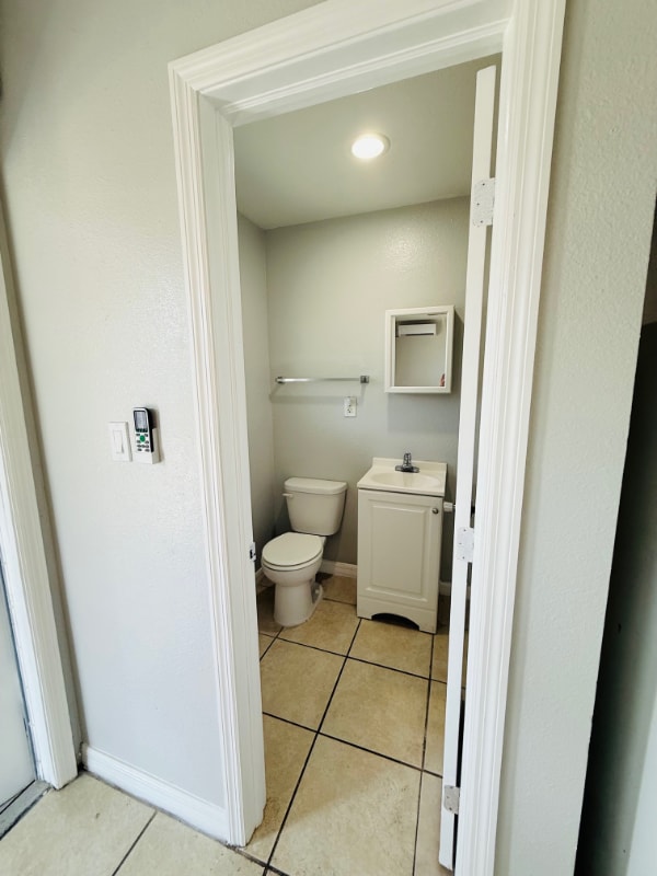 Photo - 680 22nd Ave S Unidad 16