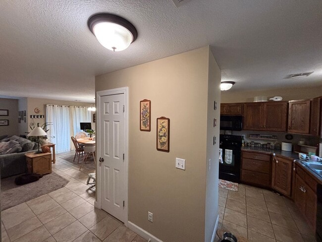 Photo - Spacious 3 Bed / 2.5 Bath Duplex – West Manhattan