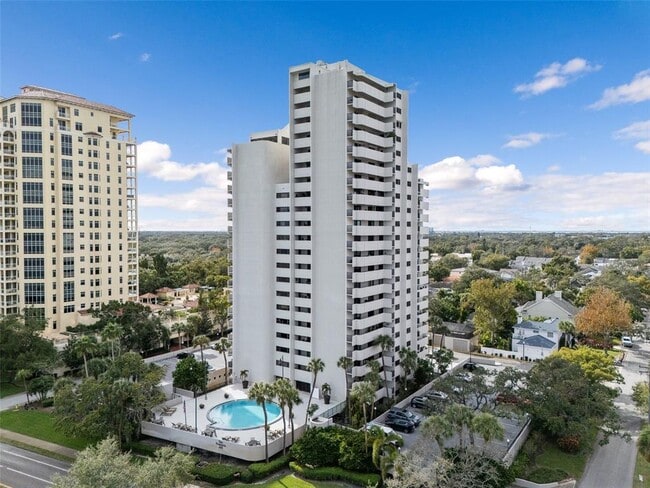 Building Photo - 4141 Bayshore Blvd Unit 204