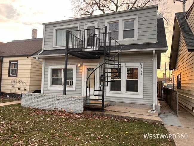 Building Photo - 1622 N 40th Ave Unit 1