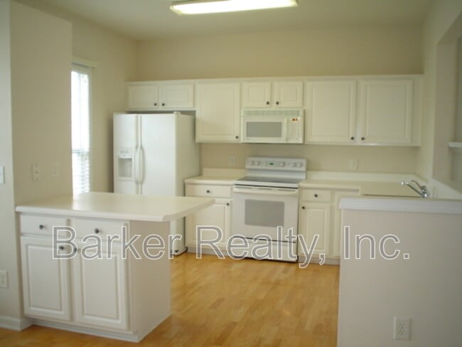 Photo - 7100 Proctor Hill Dr