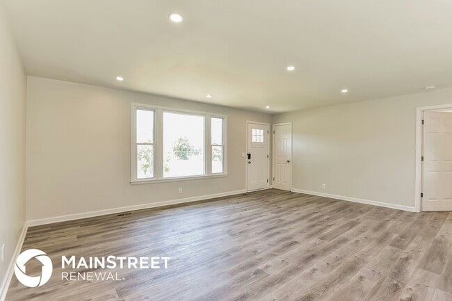 Photo - 1810 Willow Springs Dr