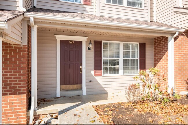 Photo - 140 Blue Leaf Dr