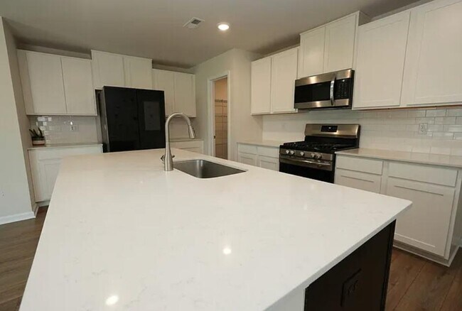 Photo - 1338 Woodhouse Dr
