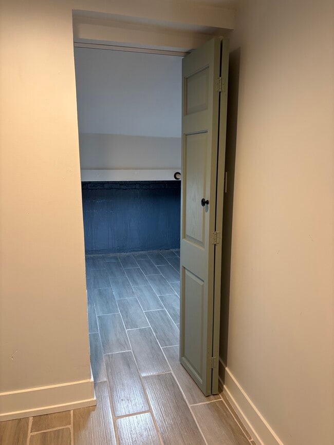 Almacenamiento - 4912 N Mason Ave Unidad 1 bdrm