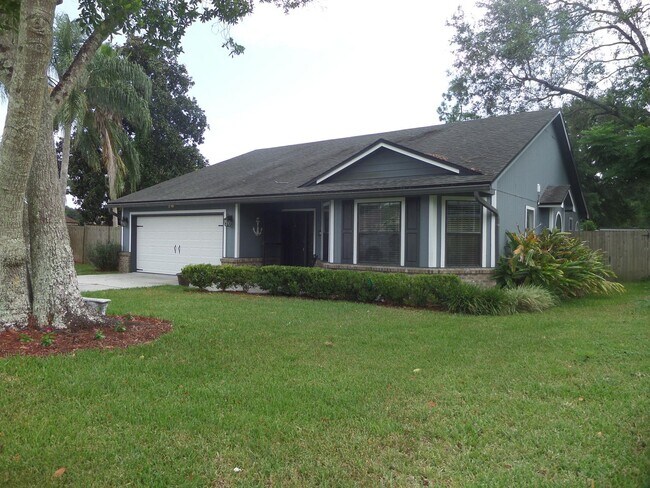 Photo - Beautiful 3 bedroom Home