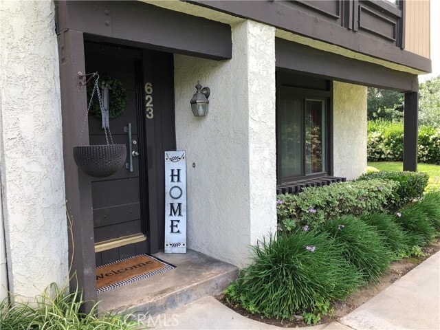 Building Photo - 623 Briarwood Ln