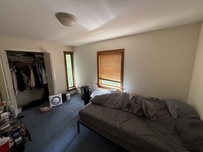 Photo - 410 Worth St