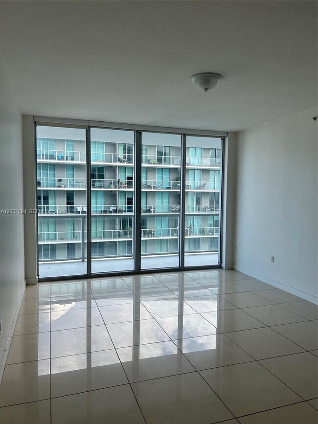 Photo - 1111 SW 1st Ave Unit 3816