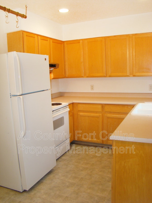 Photo - 817 E Laurel St