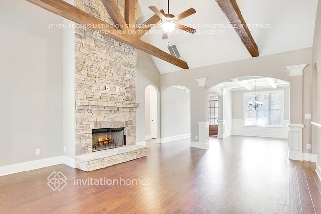 Photo - 227 Dublin Way