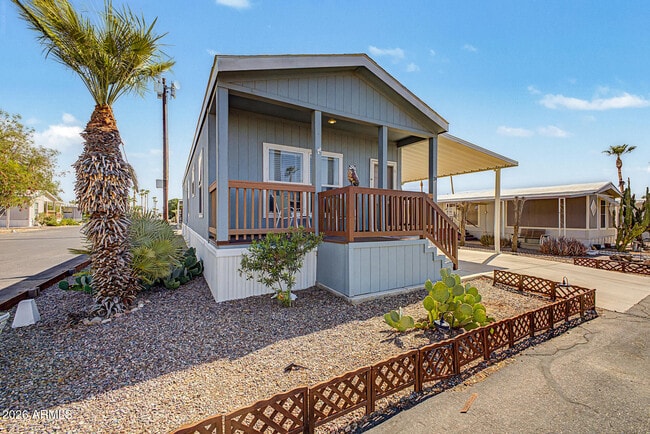 654 E Ranch Rd