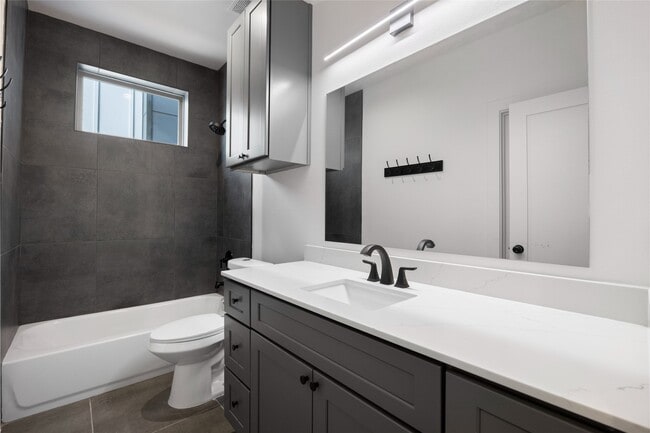 Photo - 13938 Bee Flower Ln