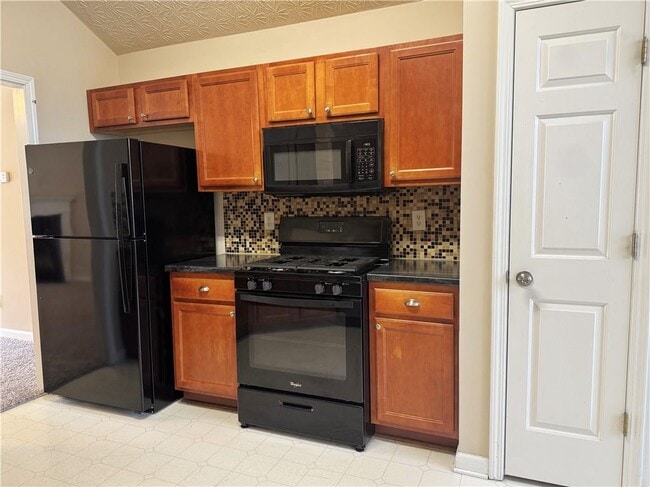 1277 Poison Oak Ct SE