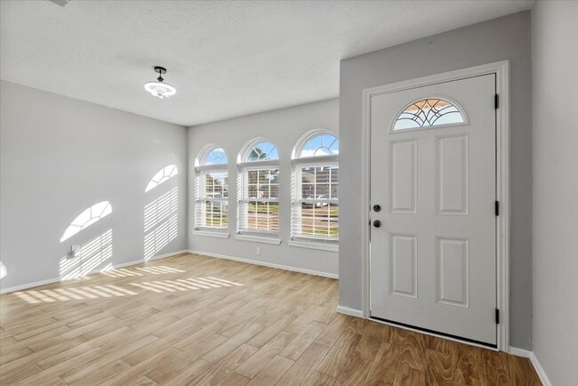 Photo - 20038 Crazy Horse Cir