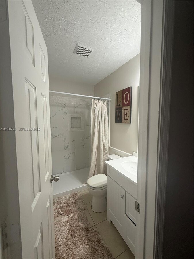 Photo - 233 SW Chapman Ave
