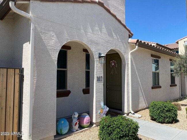 Photo - 3855 S McQueen Rd