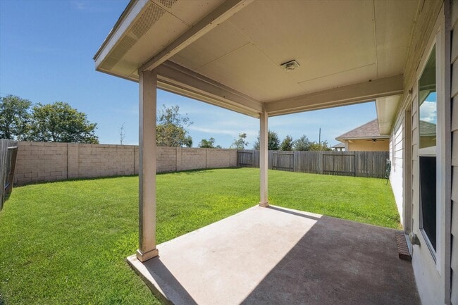 Building Photo - 2410 Palisade Crst Dr